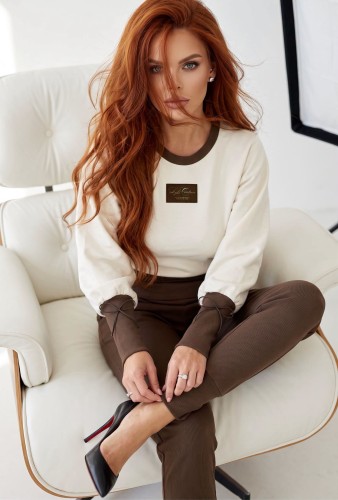 komplet-damski-pufka-ecru-brazowy-laki-couture.jpg