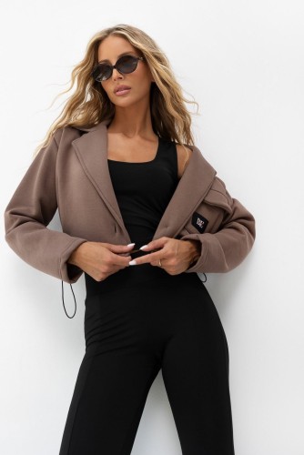 komplet-damski-braz-czern-bluza-marynarka-crop-top.jpg