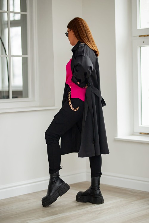 Plaszcz damski - trencz - z paskiem - w kolorze czarnym - Bastet Fashion