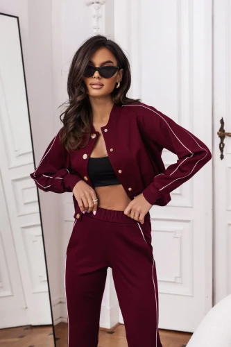 Stylowy komplet damski Missy w kolorze bordowym polskiej marki LaBalancia