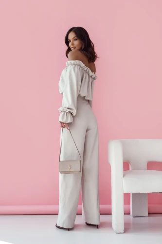 Beżowy komplet damski Mia – Bestseller LaBalancia z lnu i wiskozy na lato 2026