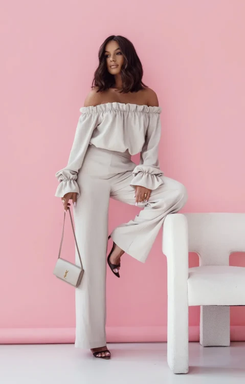 Beżowy komplet damski Mia – Bestseller LaBalancia z lnu i wiskozy na lato 2026