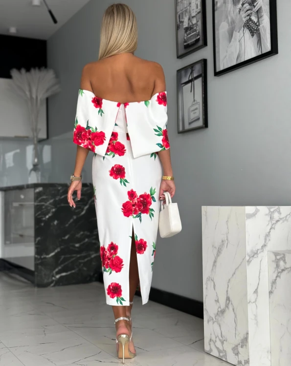 Sukienka Marilyn z czerwonymi różami – Zjawiskowy look na lato 2025 | She&You