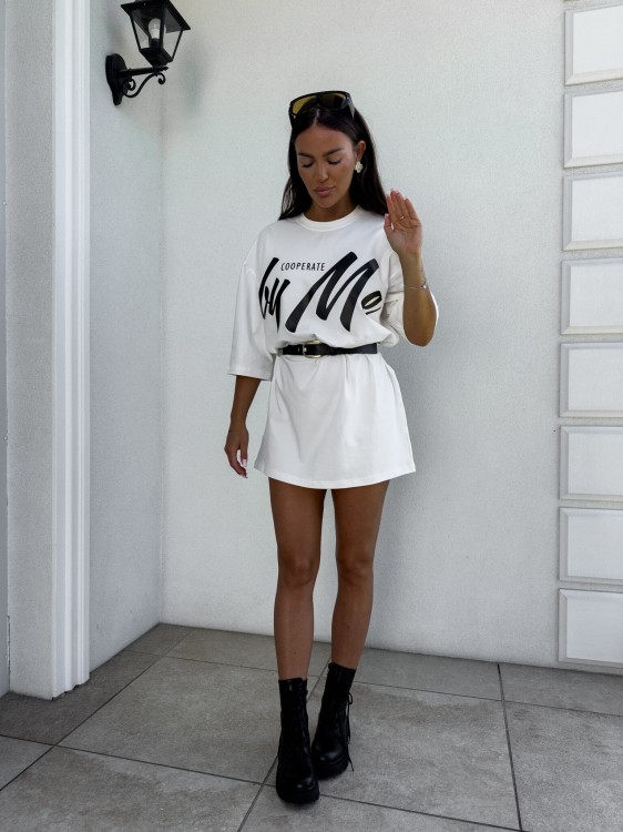 Sukienka tunika oversize Cola od ByMeAnita – miejski hit jesieni 2025 | She&You