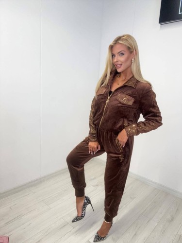Ekskluzywny aksamitny komplet dresowy Paparazzi Fashion – Błysk luksusu na co dzień
