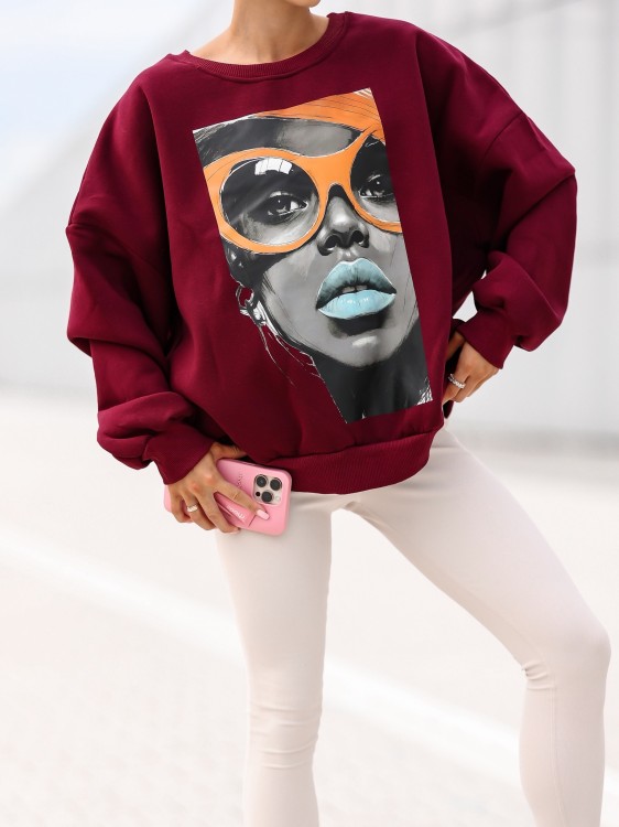 Bluza damska Blue Lips oversize Lara Fashion – Premium komfort i modny nadruk | Jesień–Zima 2025/26