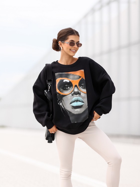 Bluza damska Blue Lips oversize Lara Fashion – Premium komfort i modny nadruk | Jesień–Zima 2025/26