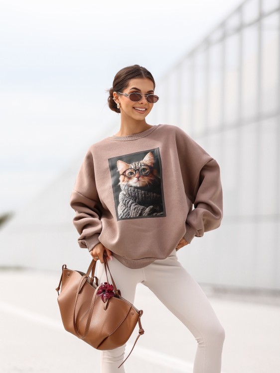 Bluza damska Kotek oversize Lara Fashion – Premium komfort i modny nadruk | Jesień–Zima 2025/26