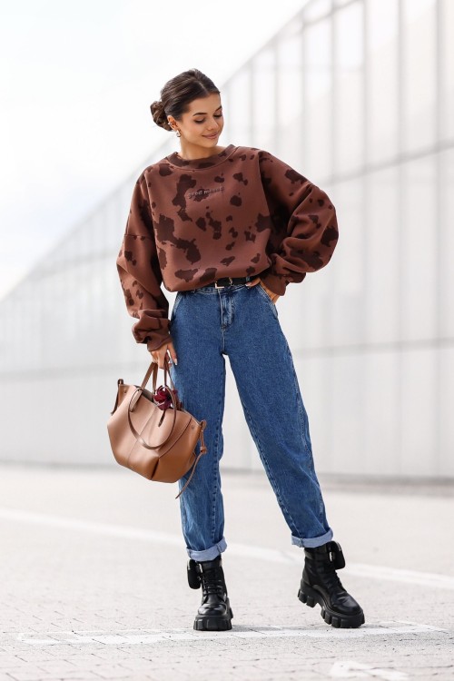 modna-bluza-damska-w-latki-jesien-zima-2025.jpg