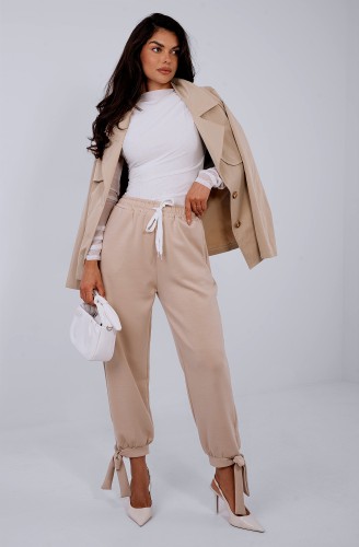 spodnie-damskie-joggery-jasno-bezowe-casual.jpg